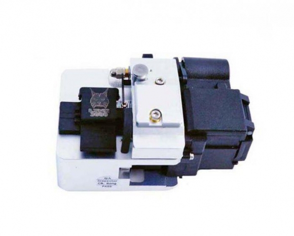 FIB Cleaver Premium LYNX3000 with Auto-Rotating Blade 1 Step  FIB Cleaver Premium LYNX3000 with Auto-Rotating Blade 1 Step