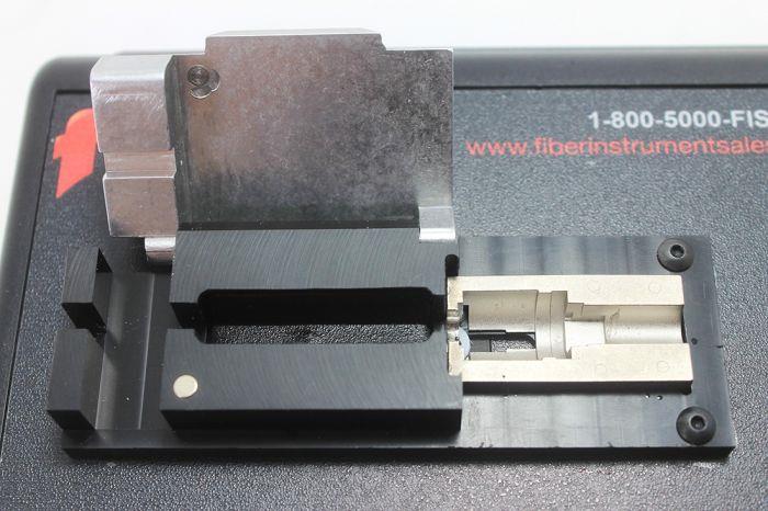 FIB Splice-On Connector Sleeve Oven 3mm and 900um