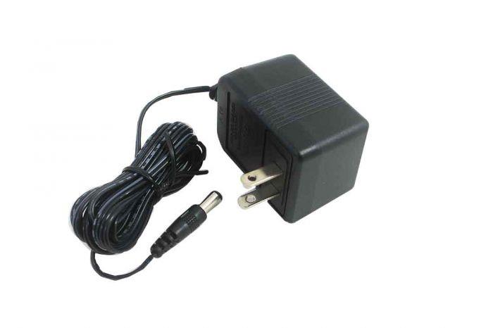 U-Teck Workstation Dual Power LED Light with Magnifying Glass